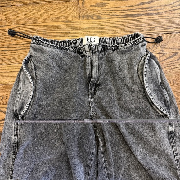 Urban Outfitters BDG Jeans Women's Size 28 Baggy Acid Wash Denim Jeans Black - Picture 5 of 8